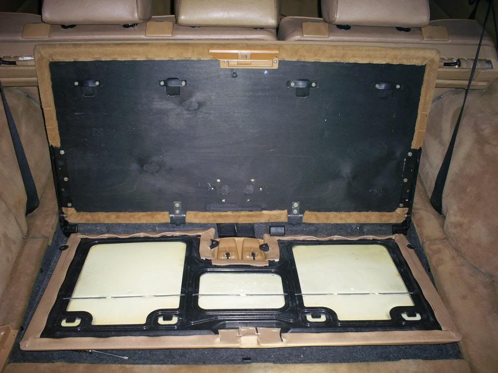 W124 Wagon 3rd row seat disassembly PeachParts MercedesBenz Forum